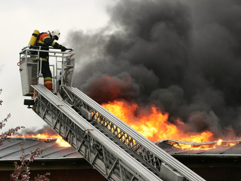projeto de combate a incêndio e investimento