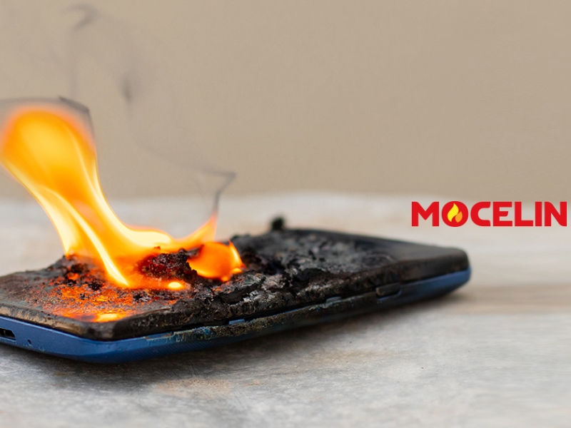 Por que o celular pega fogo carregando? Saiba se prevenir